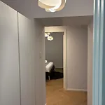Luca's Luxury Flat In Palazzo Diaz-private Parking 10 Min Walk-fee Como