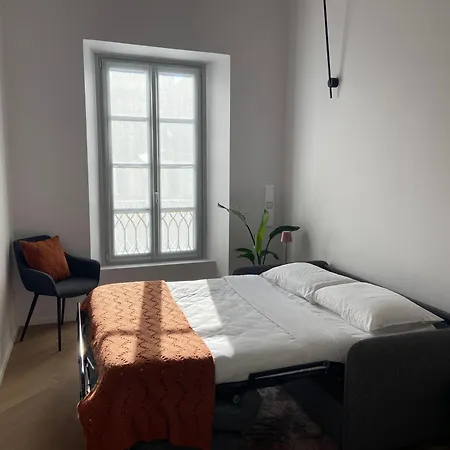 Luca's Luxury Flat In Palazzo Diaz-private Parking 10 Min Walk-fee Lejlighed