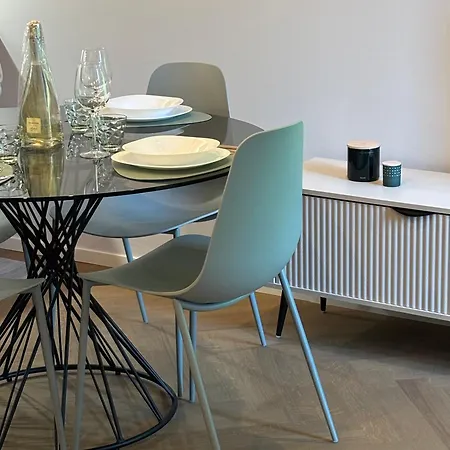Apartmán Luca's Luxury Flat In Palazzo Diaz-private Parking 10 Min Walk-fee